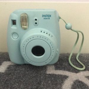 Instax Mini 8 Polaroid